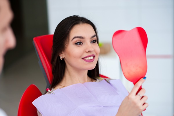 How Can A Cosmetic Dentist Boost Your Confidence?