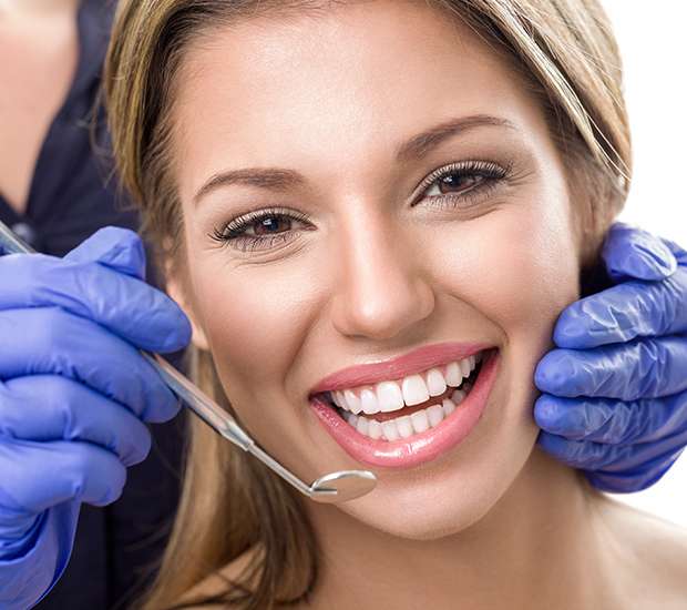 Mission Viejo Teeth Whitening at Dentist